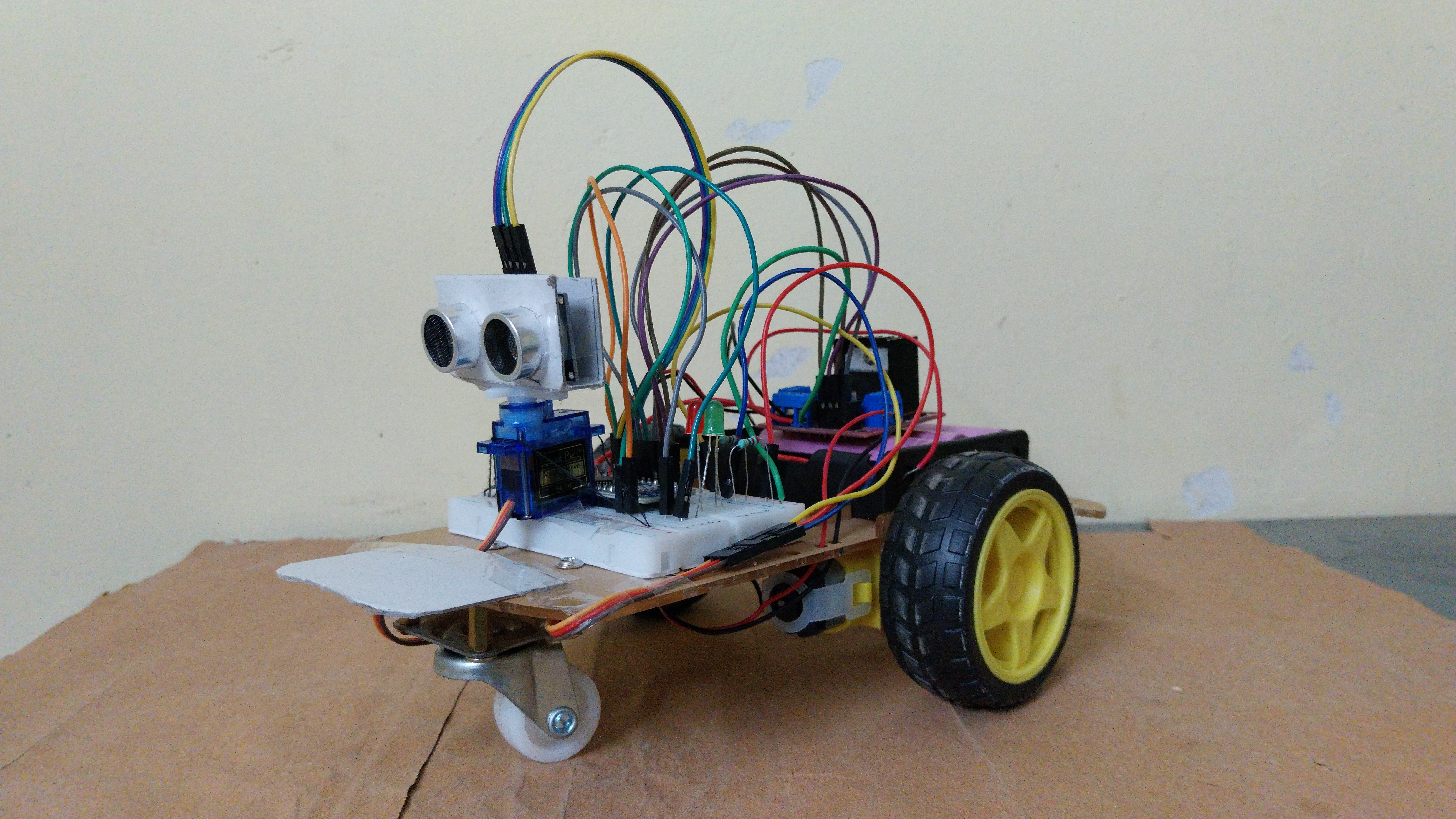 Autonomous Obstacle Avoidance Robot Car Project Screenshot 2